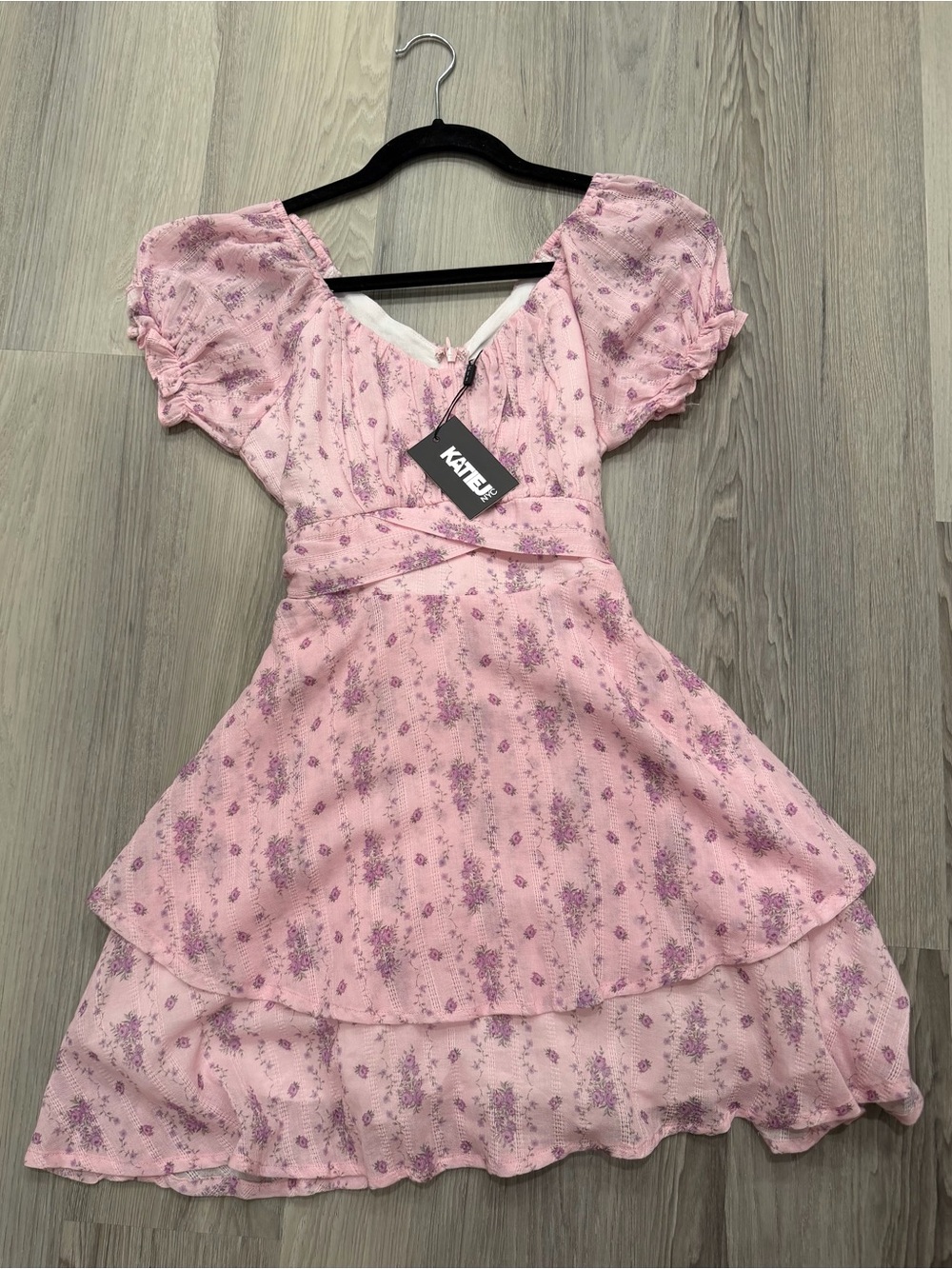 Katie J NYC Delilah Pink Floral Tiered Puff-Sleeve Dress Juniors